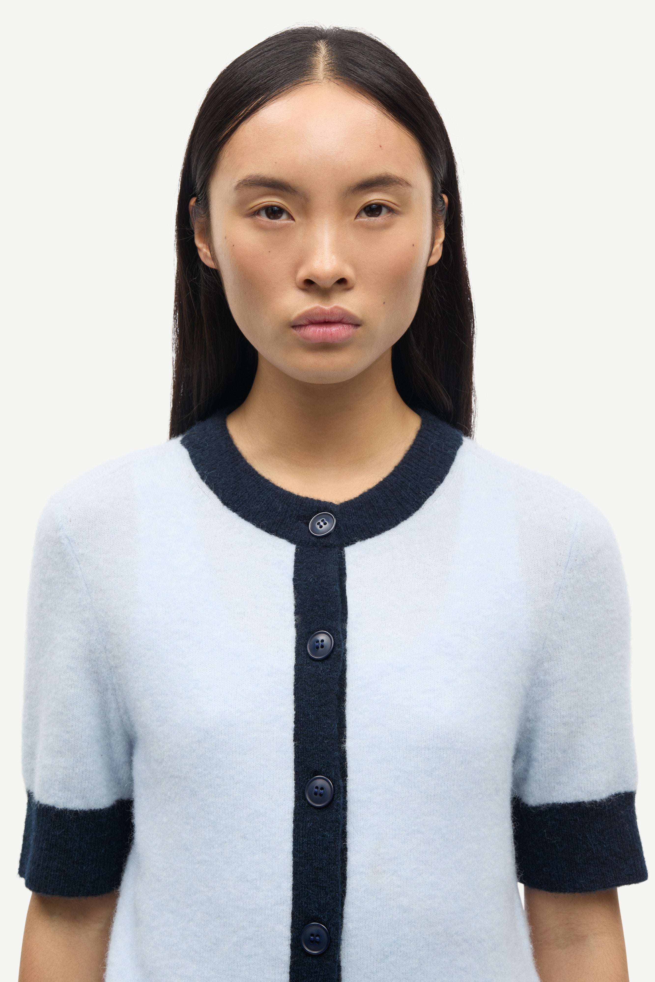 Sanoura ss cardigan in grey dawn – BEYOND STUDIOS
