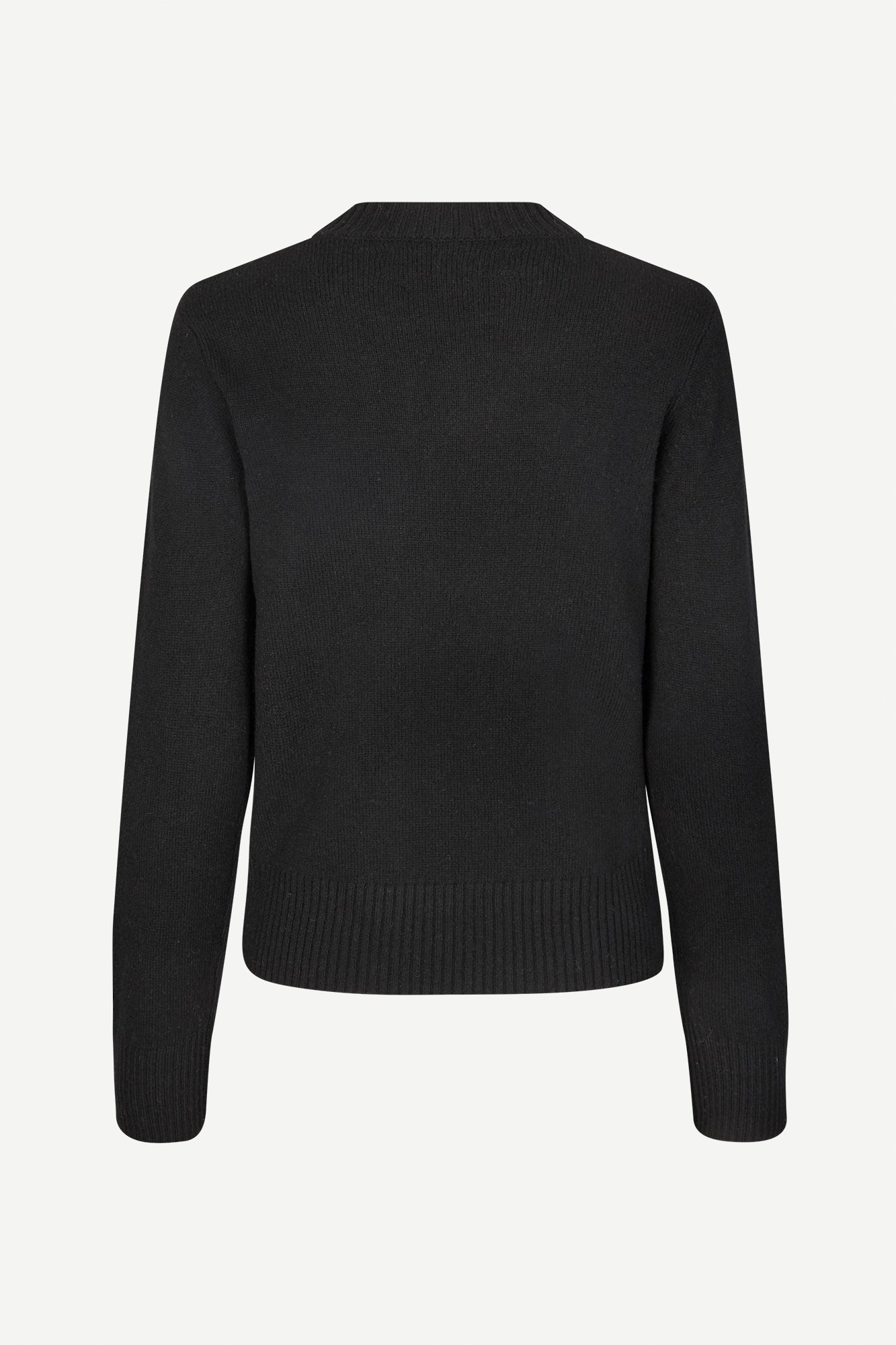 Pure merino knit sweater in black