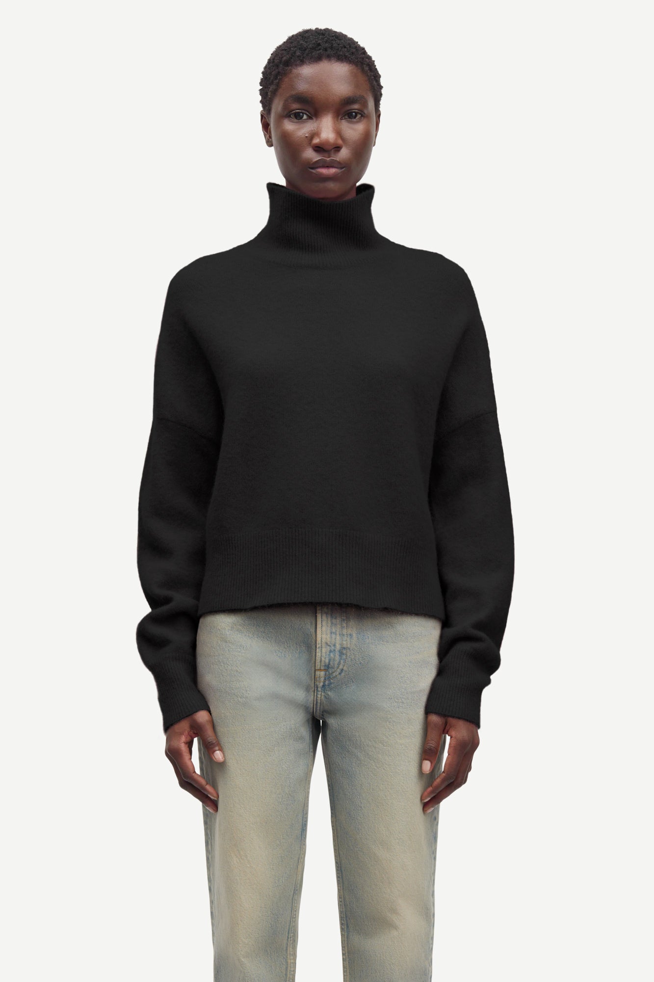 Nola alpaca turtleneck in black