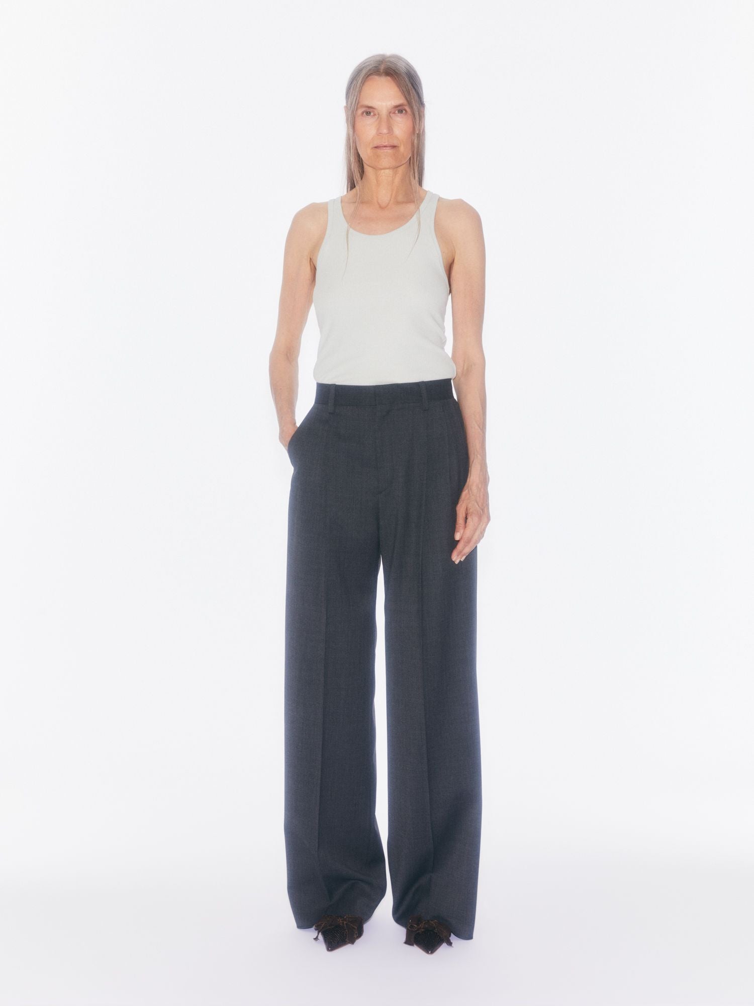 Darcey wool trousers in dark grey by Filippa K