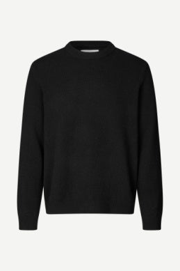 Isak knit sweater in black