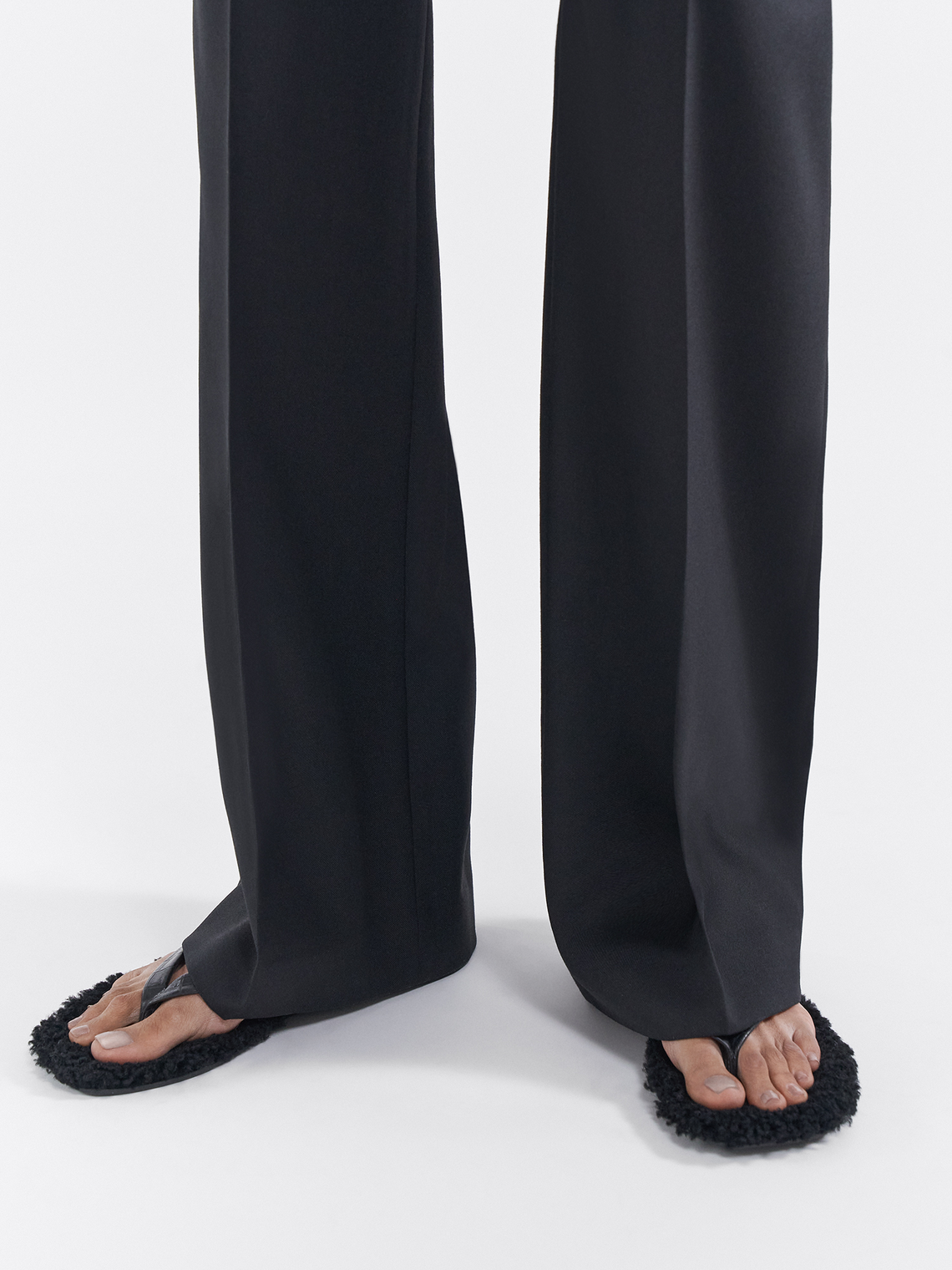 Stevie wool pants by Filippa K - black