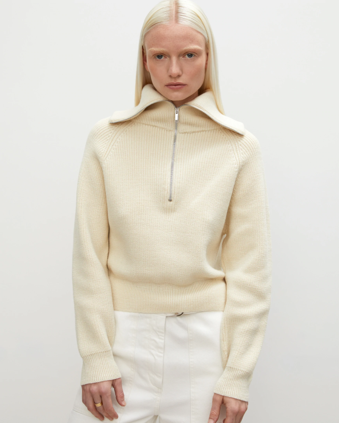 Carry Pullover in off white by Róhe Frames