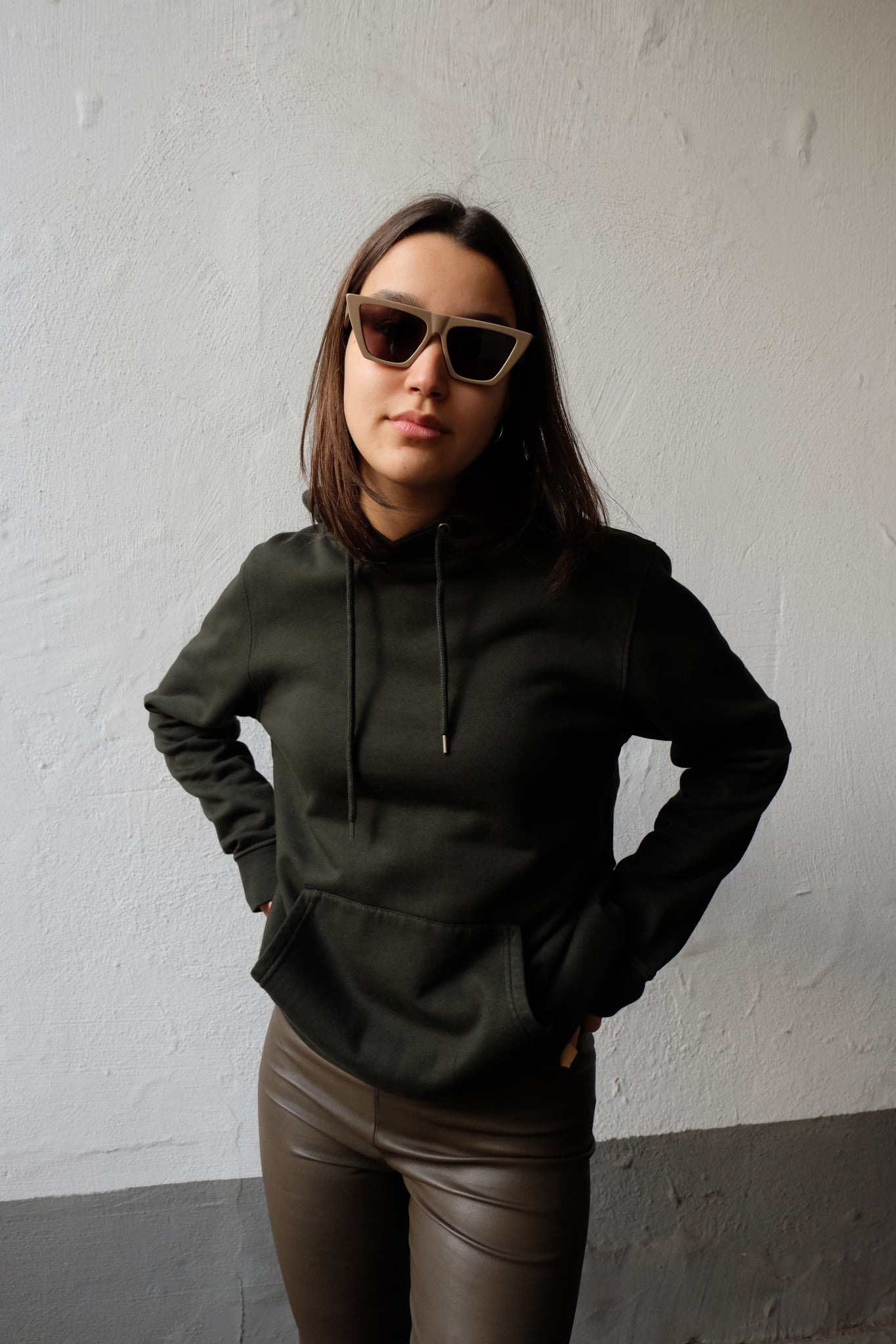 CLASSIC ORGANIC HOODIE IN FOREST GREEN