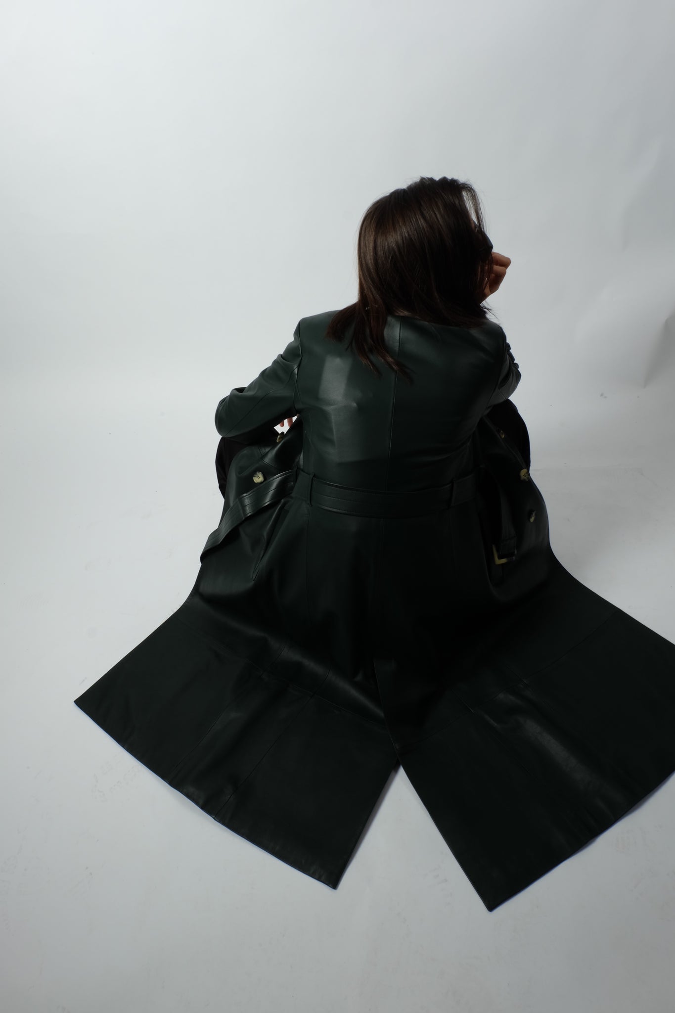 CHROME FREE LEATHER COAT IN MOSS GREEN
