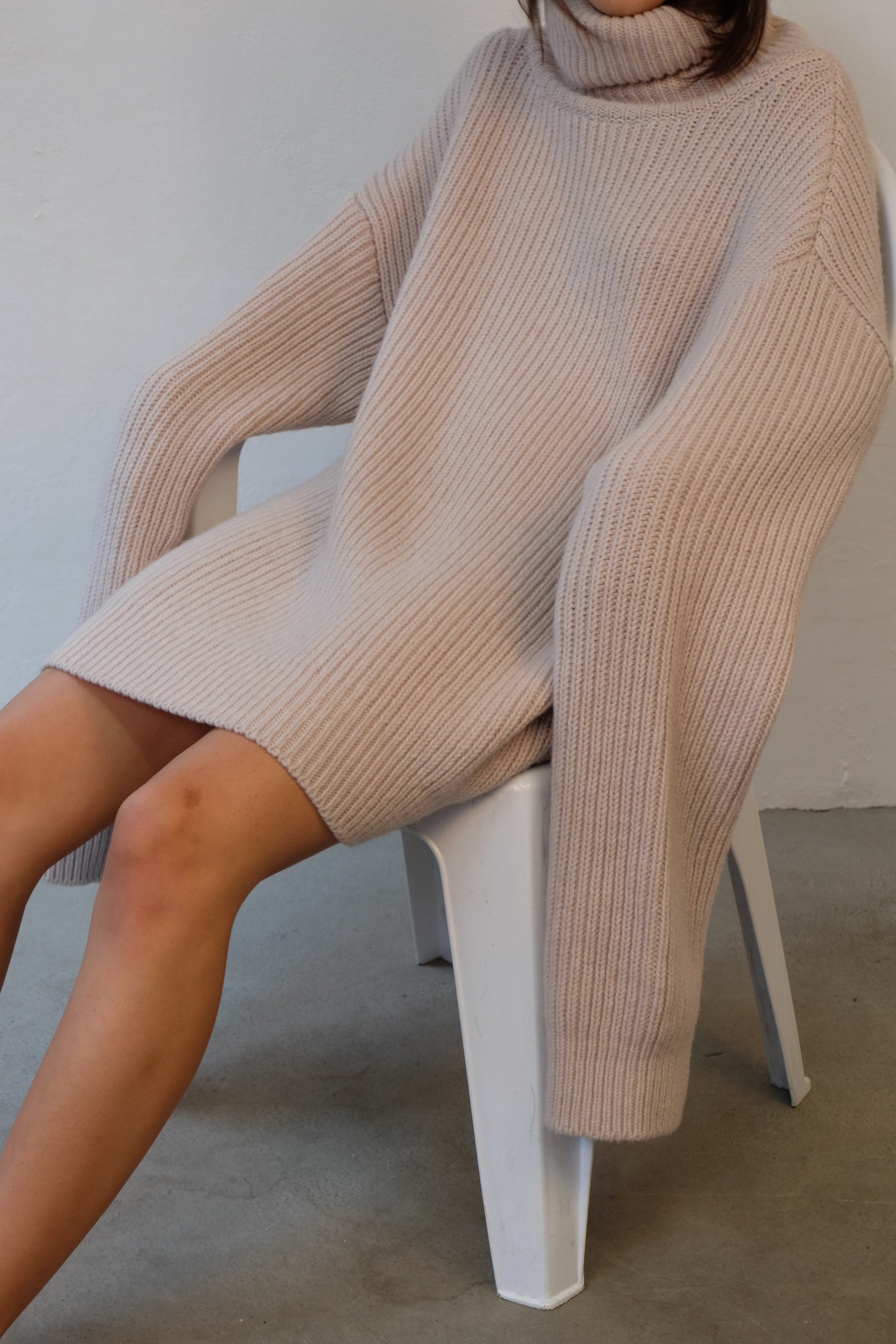 CHUNKY OVERSIZED RIB IN BEIGE PULLOVER BY CAN PEP REY