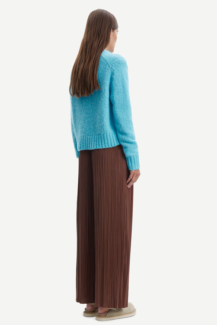 Pleated trousers in mustang