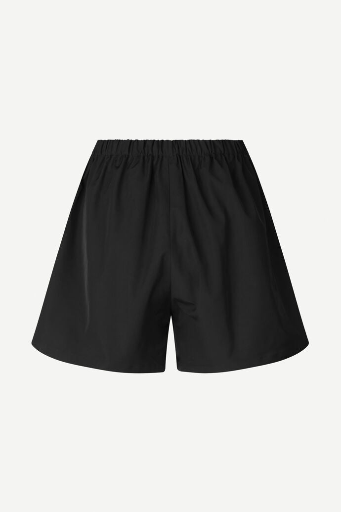 Maren shorts in black