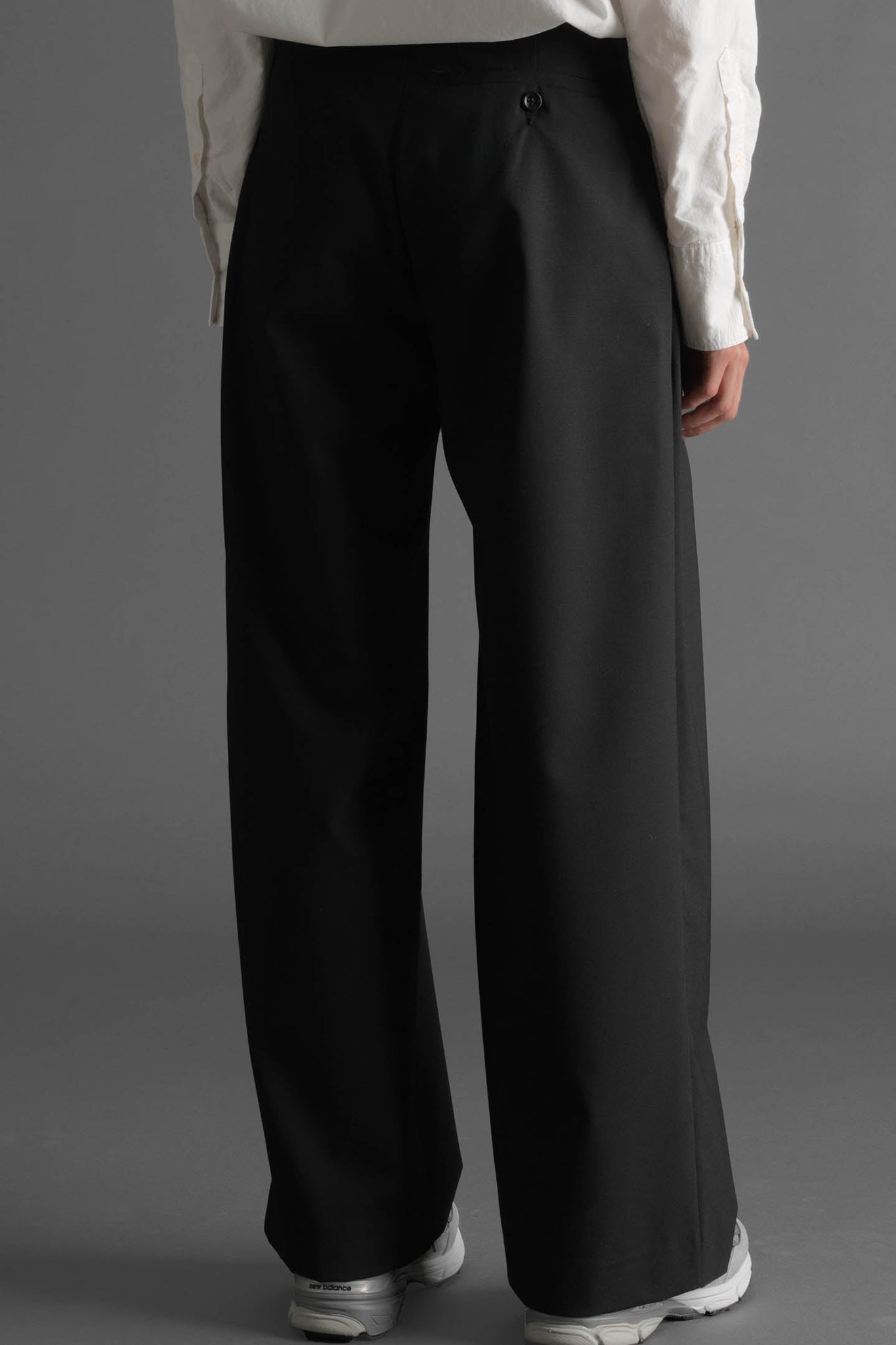 Slow pleated wide-leg suit trousers