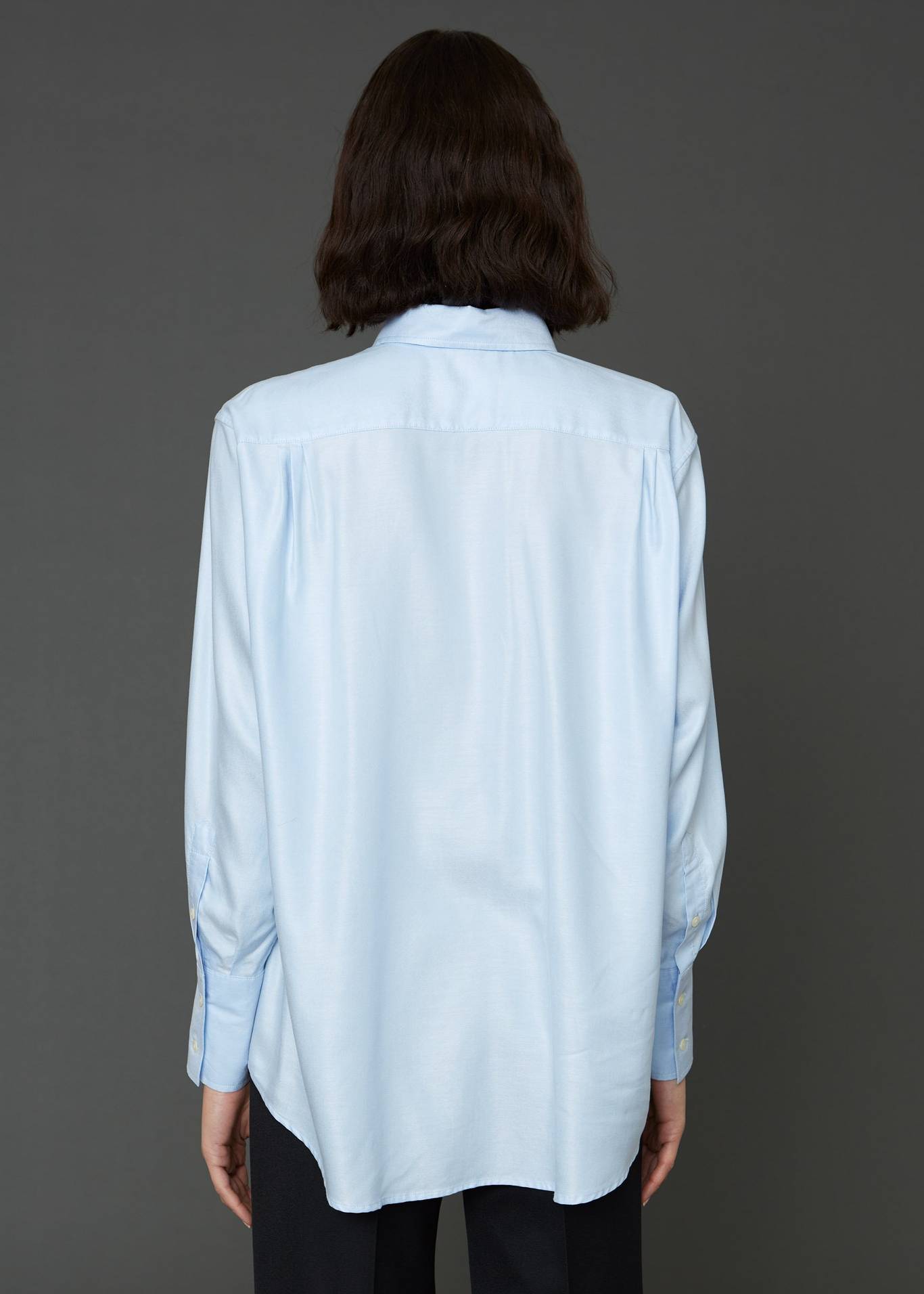 Trip shirt in blue by Hope