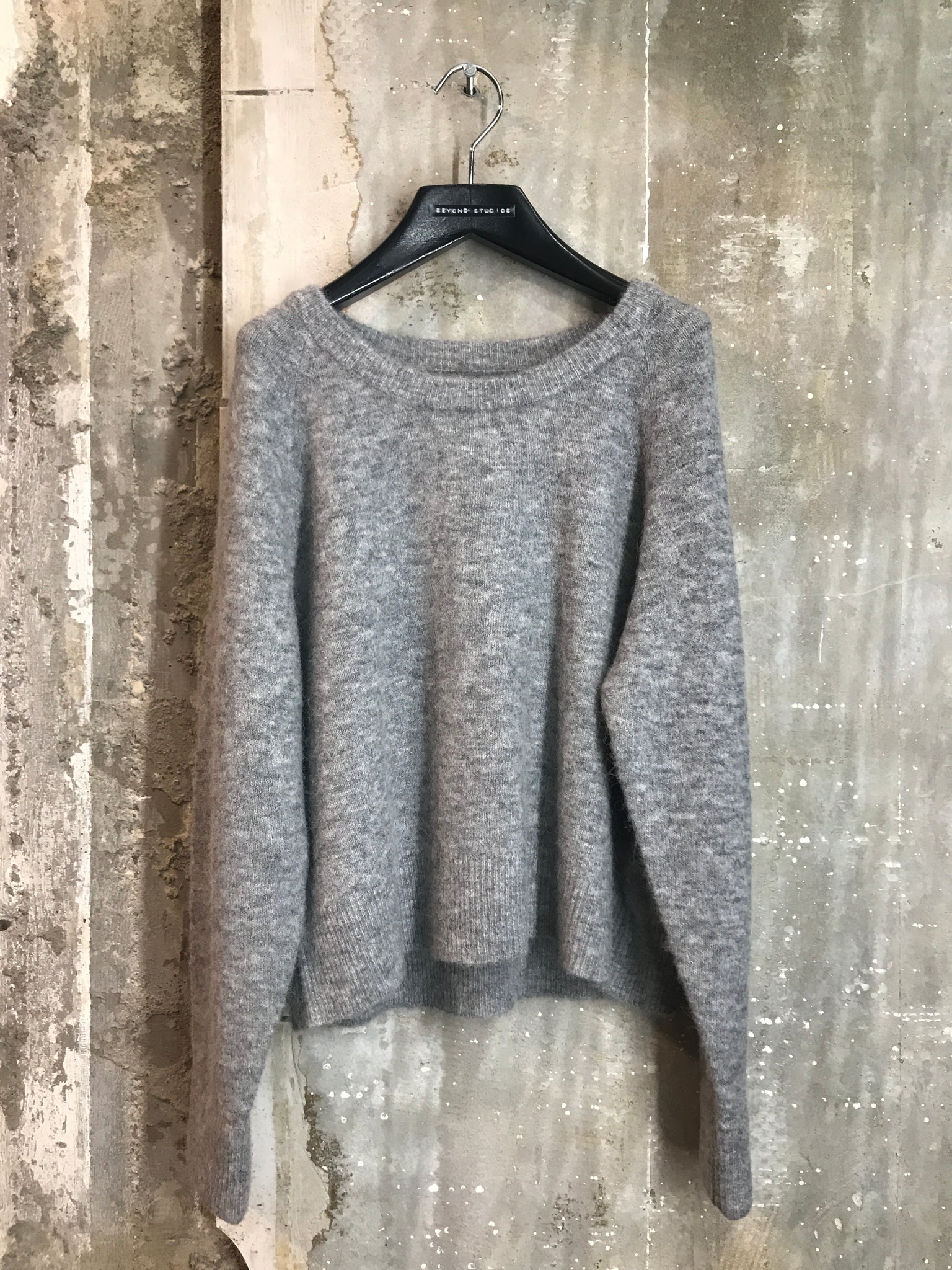 Nor on short alpaca sweater in grey melange