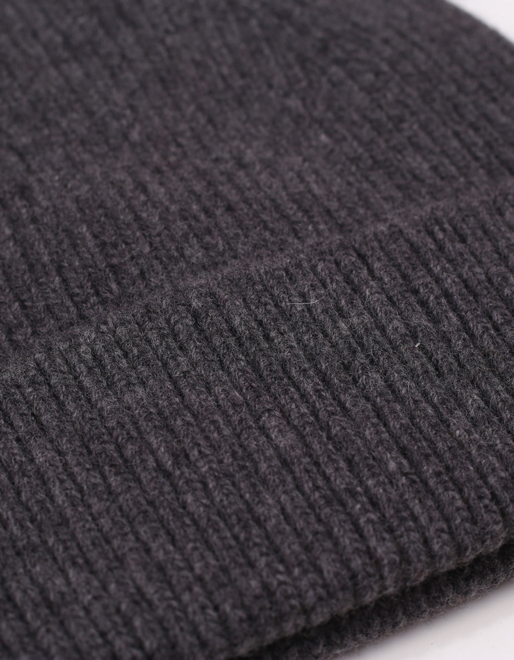 Merino wool beanie in lava grey