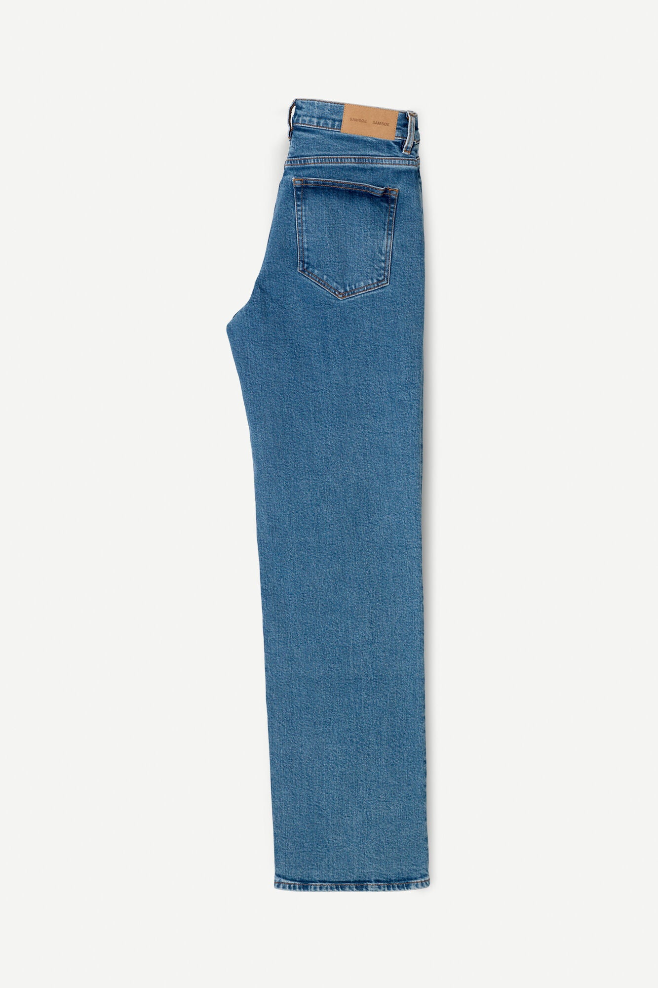 Full length straight leg denim in blue wash