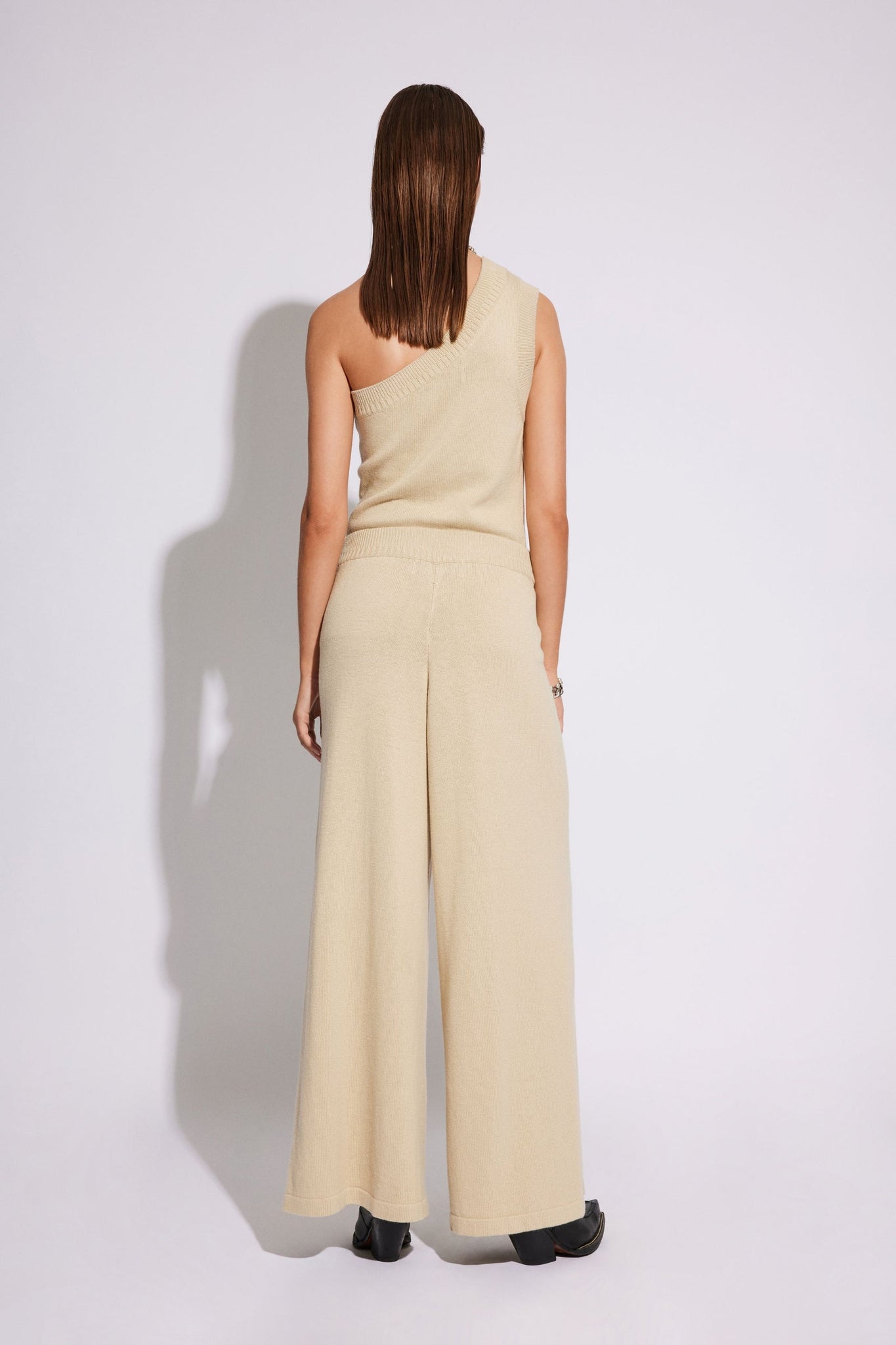 Sage knitted trousers in laurel oak by Won Hundred