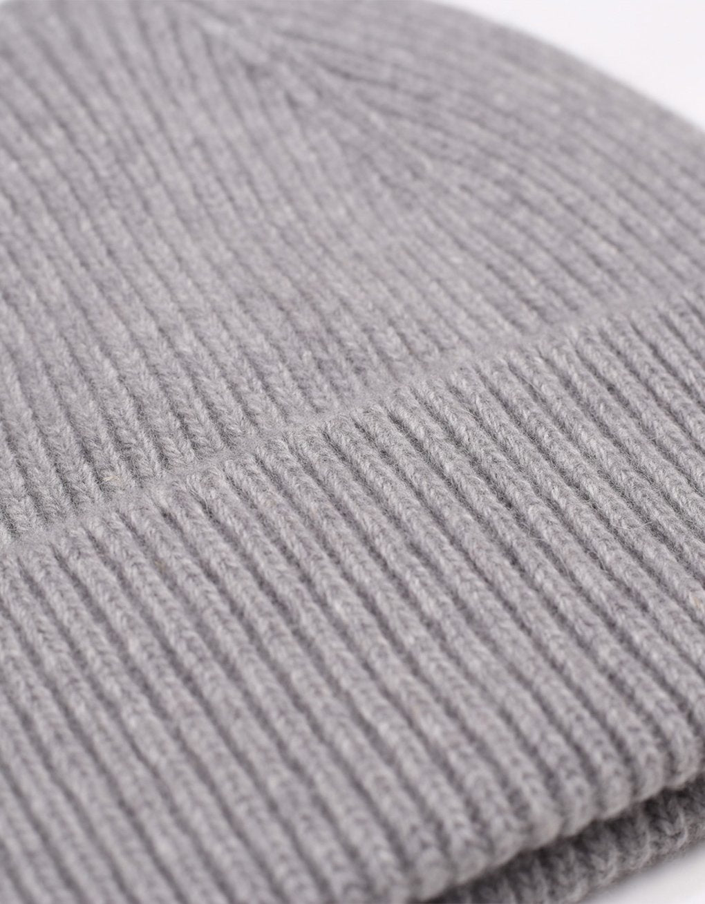 Merino wool beanie in heather grey