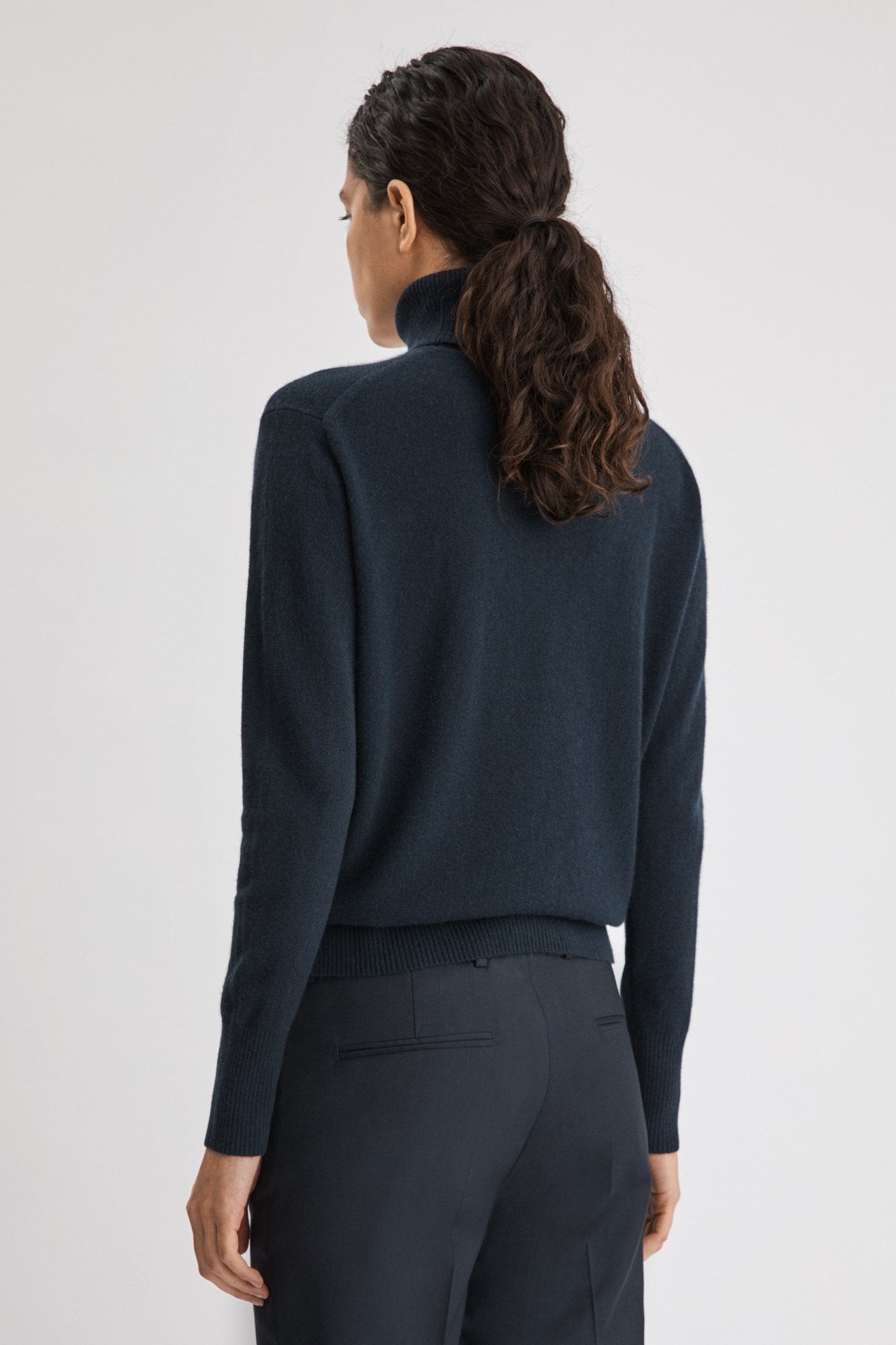 TURTLENECK AKAD 安 CASHMERE