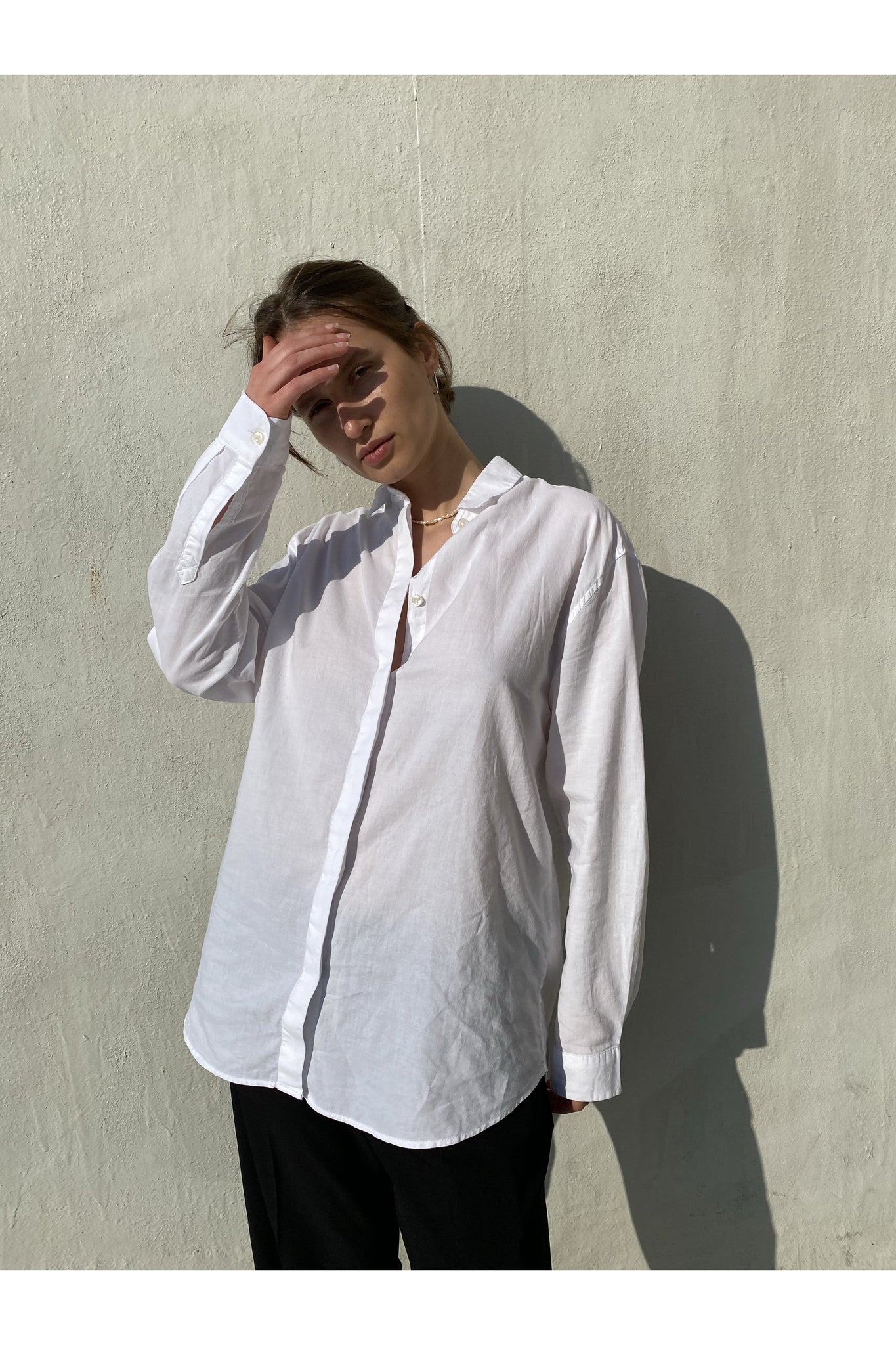 OVERSIZED COTTION SHIRT IN WHITE - BEYOND STUDIOS
