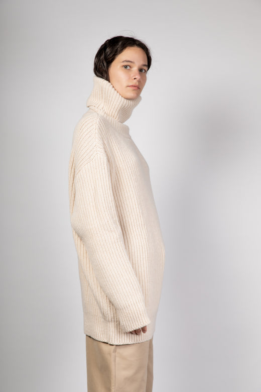 Blair classic turtleneck by Can Pep Rey - off white
