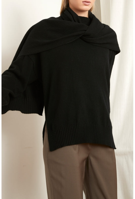 SPANO CASHMERE SCARVE SWEATER BLACK BY LOULOU STUDIO